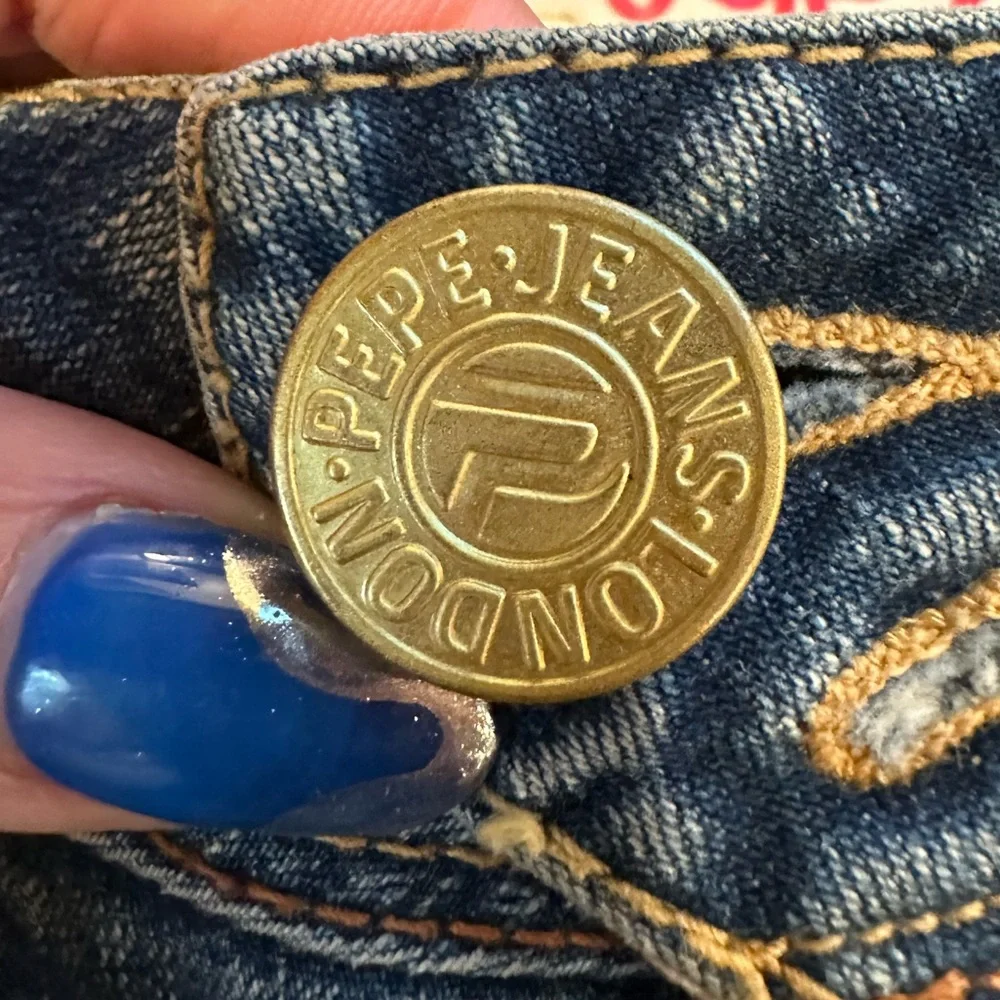 VINTAGE PEPE JEANS LONDON GARMENT DETAILS WOMENS CROP JEAN JE SIZE 28 BLUE - Picture 7 of 12